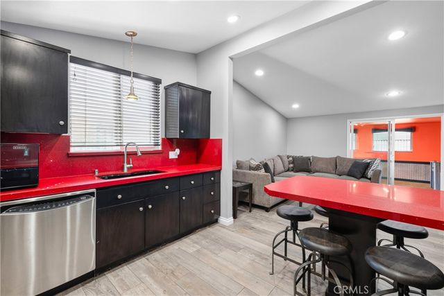 27836 Walnut Springs, Canyon Country, CA 91351