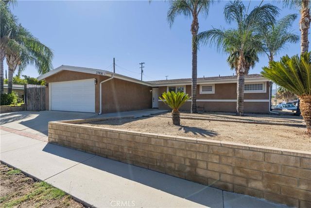 27836 Walnut Springs, Canyon Country, CA 91351