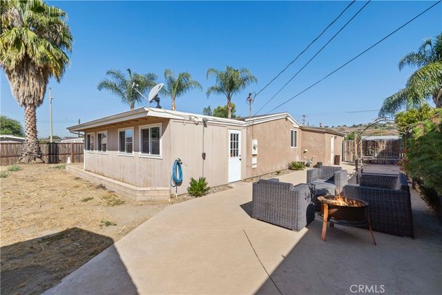 27836 Walnut Springs, Canyon Country, CA 91351