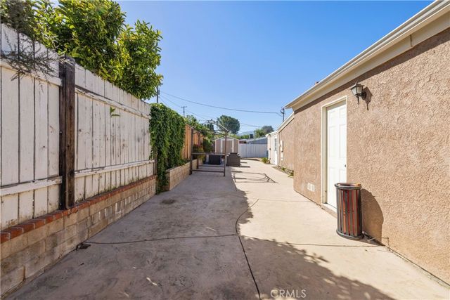 27836 Walnut Springs, Canyon Country, CA 91351