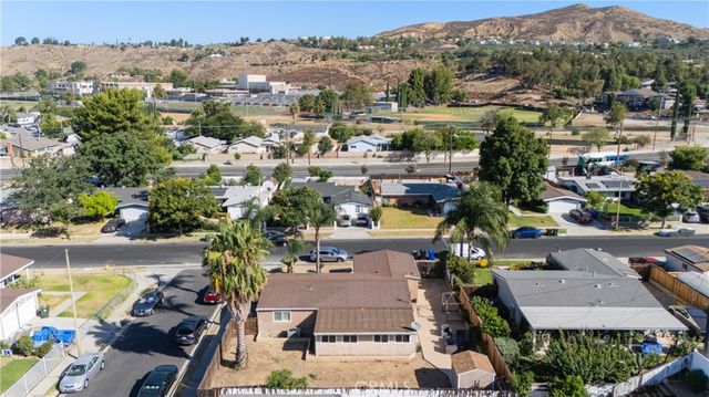 27836 Walnut Springs, Canyon Country, CA 91351