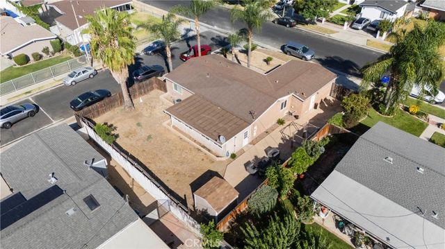 27836 Walnut Springs, Canyon Country, CA 91351