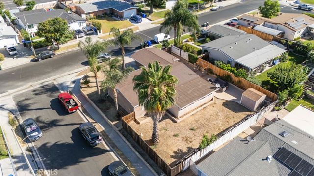 27836 Walnut Springs, Canyon Country, CA 91351