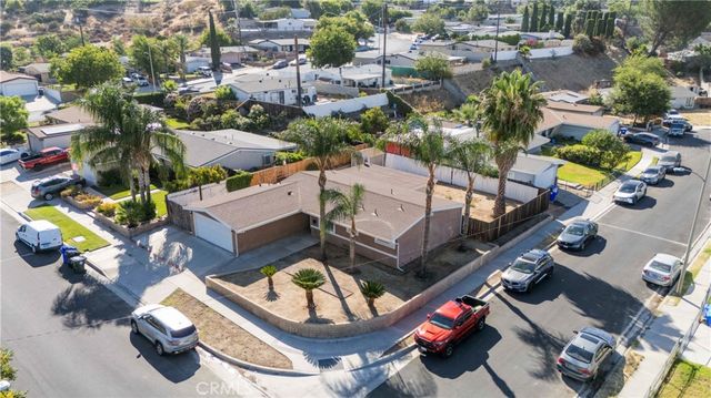 27836 Walnut Springs, Canyon Country, CA 91351