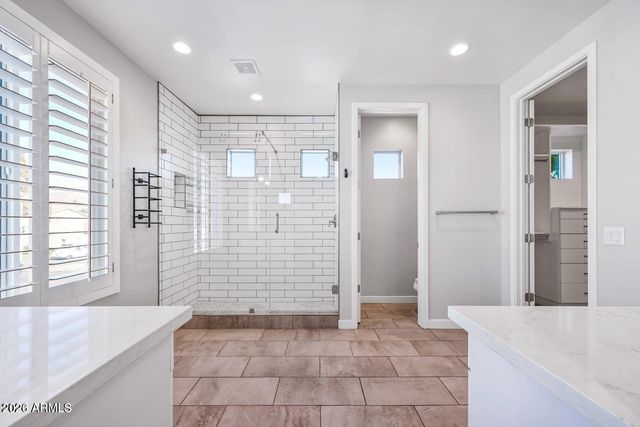 3030 N 38TH Street 122, Phoenix, AZ 85018