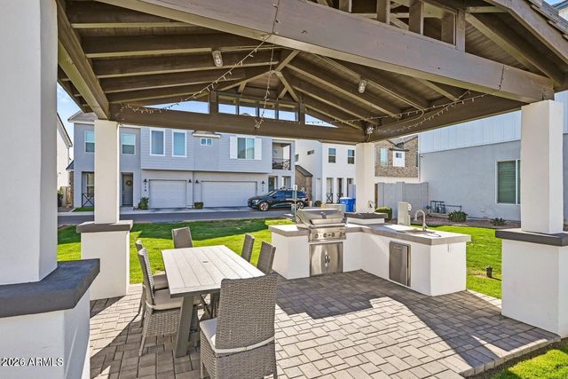 3030 N 38TH Street 122, Phoenix, AZ 85018