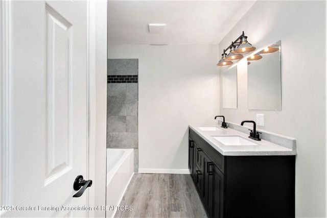 4788 Burt Avenue, Grand Ledge, MI 48837