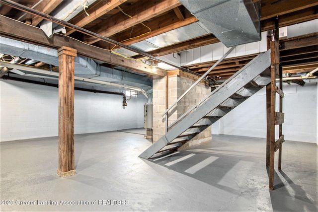 4788 Burt Avenue, Grand Ledge, MI 48837