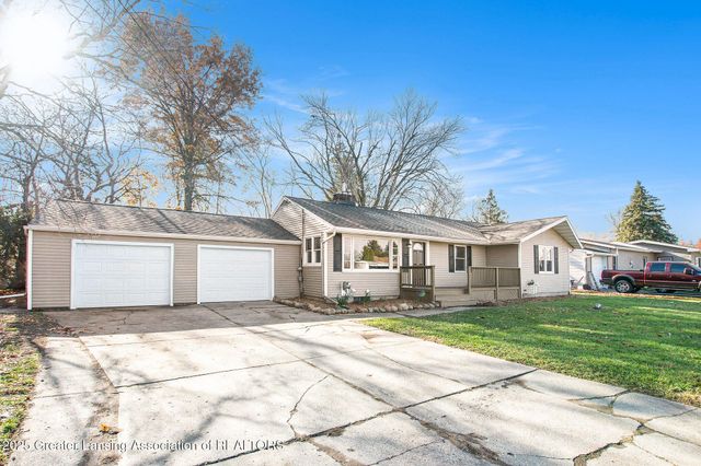 4788 Burt Avenue, Grand Ledge, MI 48837