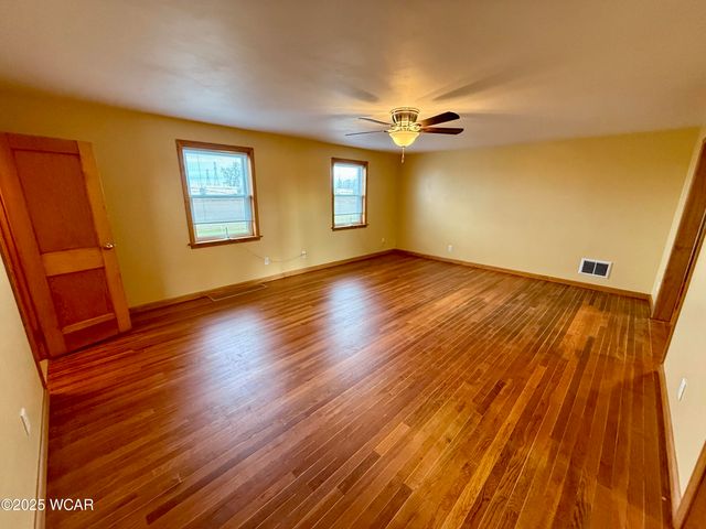 22979 State Route 12, Fostoria, OH 44830