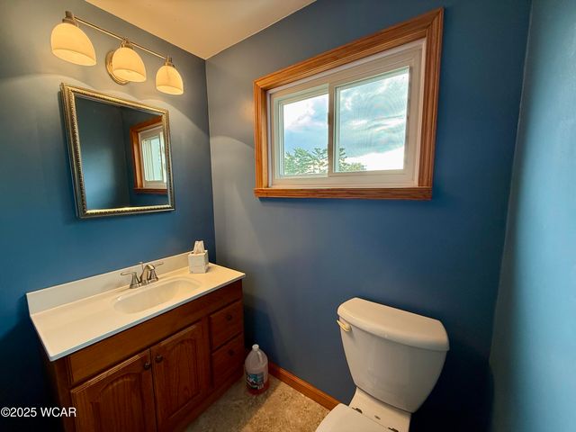 22979 State Route 12, Fostoria, OH 44830