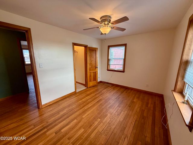 22979 State Route 12, Fostoria, OH 44830