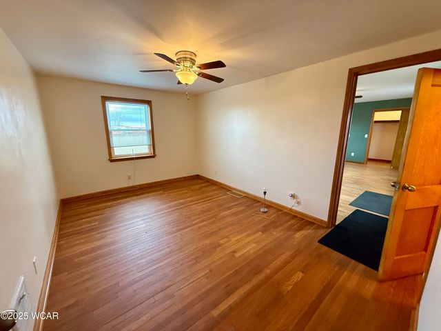 22979 State Route 12, Fostoria, OH 44830