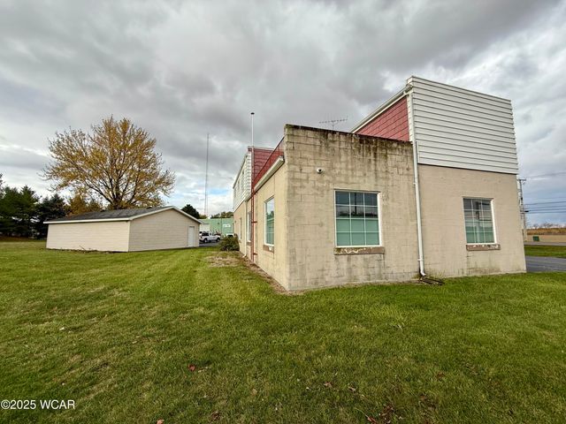 22979 State Route 12, Fostoria, OH 44830