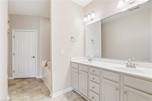 32 Tanner Woods Lane, Greensboro, NC 27410