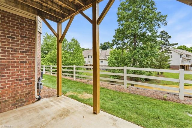 32 Tanner Woods Lane, Greensboro, NC 27410