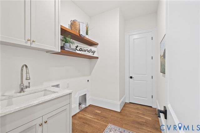 9301 Carriage Stone Ct, Richmond, VA 23235