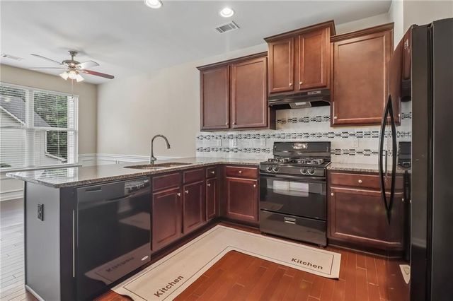 55 Grampian Way, Marietta, GA 30008