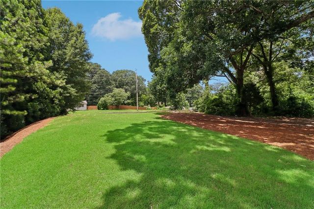 55 Grampian Way, Marietta, GA 30008