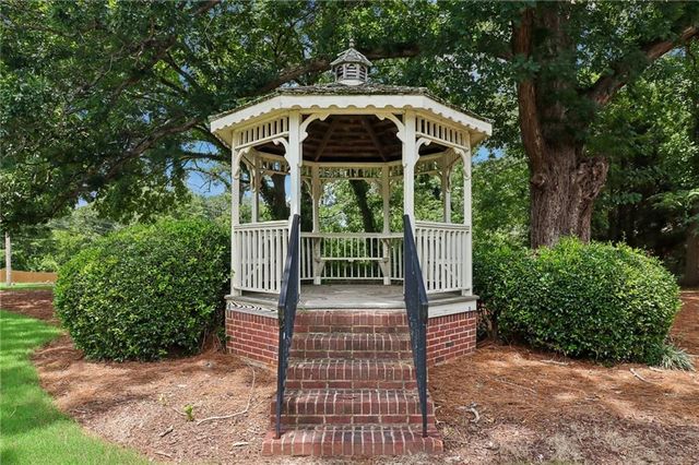 55 Grampian Way, Marietta, GA 30008