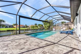 136 Kamal PKWY, Cape Coral, FL 33904