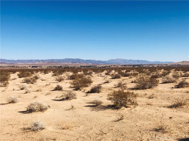 1 Todd Lane, 29 Palms, CA 92277