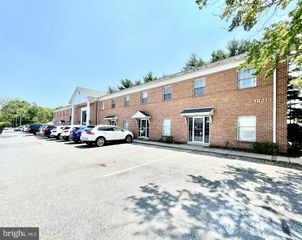 1821 OREGON PIKE #206, Lancaster, PA 17601