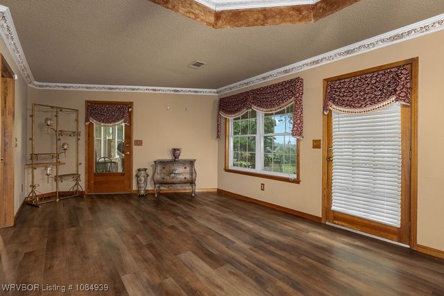 1522 Holt Summit Place, Van Buren, AR 72956