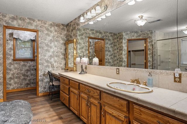 1522 Holt Summit Place, Van Buren, AR 72956