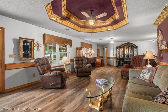 1522 Holt Summit Place, Van Buren, AR 72956