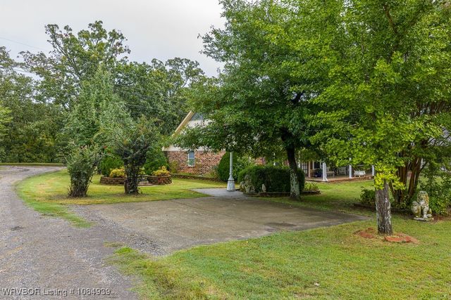 1522 Holt Summit Place, Van Buren, AR 72956