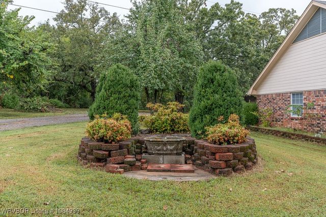 1522 Holt Summit Place, Van Buren, AR 72956