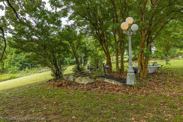 1522 Holt Summit Place, Van Buren, AR 72956