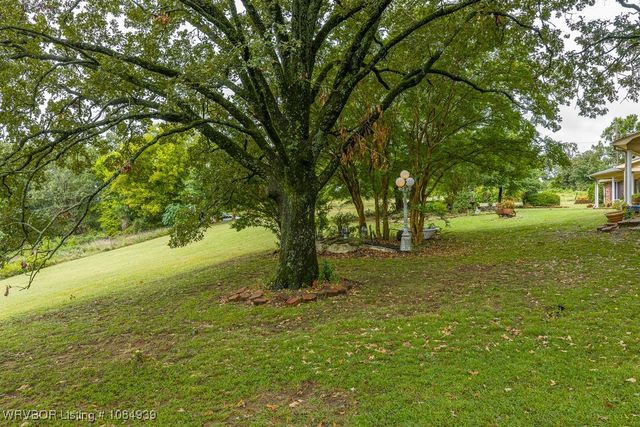 1522 Holt Summit Place, Van Buren, AR 72956