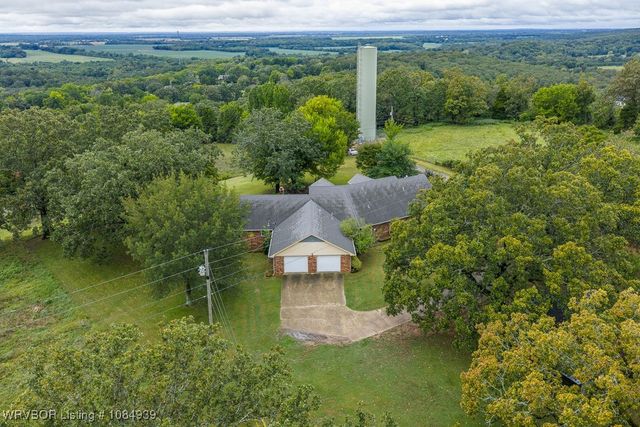 1522 Holt Summit Place, Van Buren, AR 72956