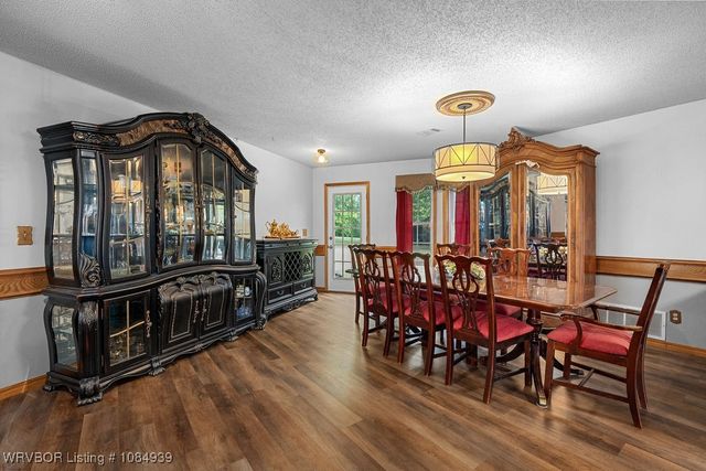 1522 Holt Summit Place, Van Buren, AR 72956