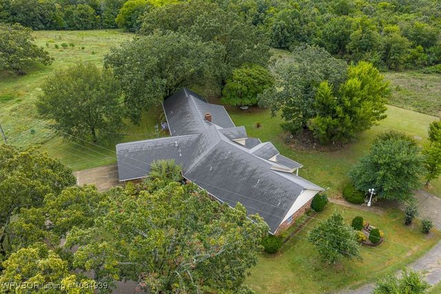 1522 Holt Summit Place, Van Buren, AR 72956