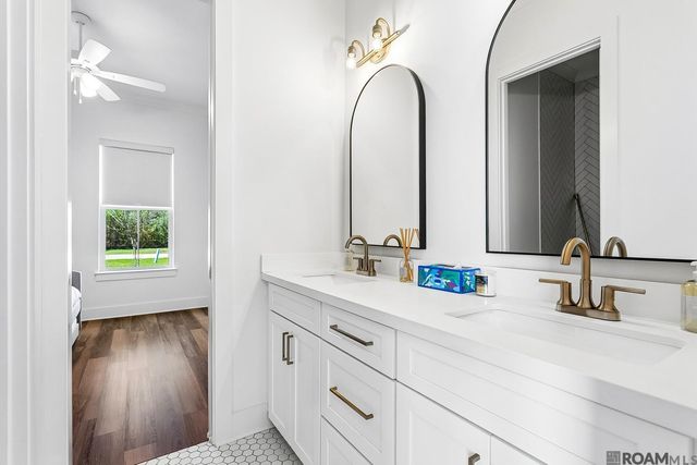 500 Kristian Court, Madisonville, LA 70447