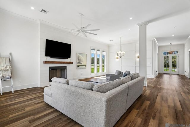 500 Kristian Court, Madisonville, LA 70447