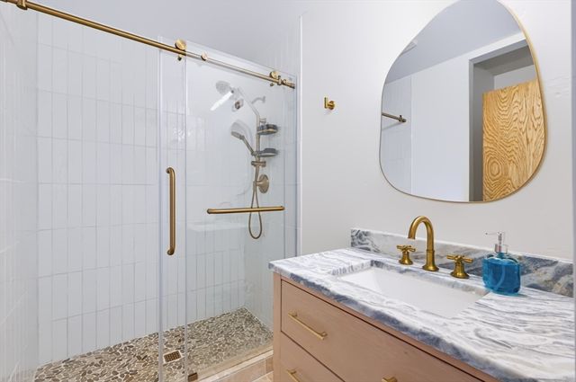 1B Fletcher Way 128A-B, Salem, MA 01970