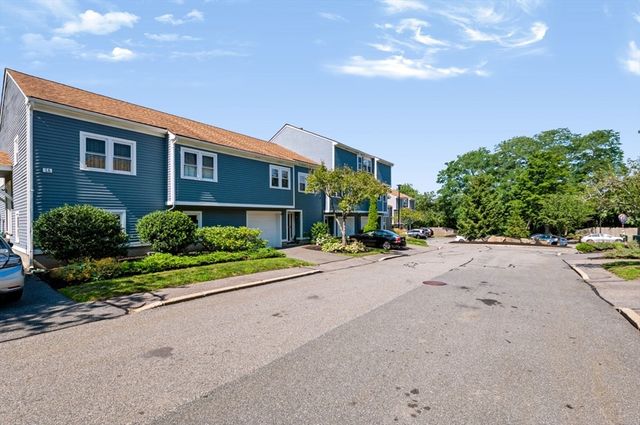 1B Fletcher Way 128A-B, Salem, MA 01970