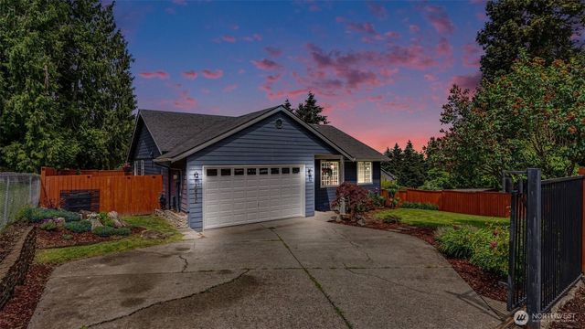 4610 S 160th Street S, Tukwila, WA 98188