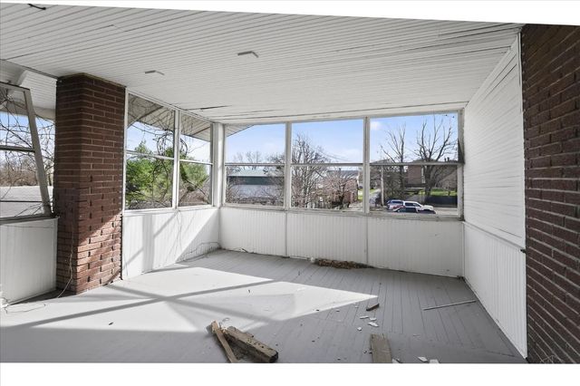 137 E Main Street, Hillsboro, OH 45133