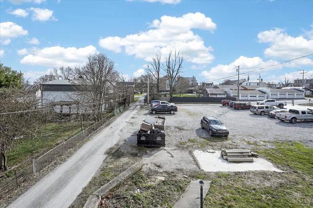 137 E Main Street, Hillsboro, OH 45133