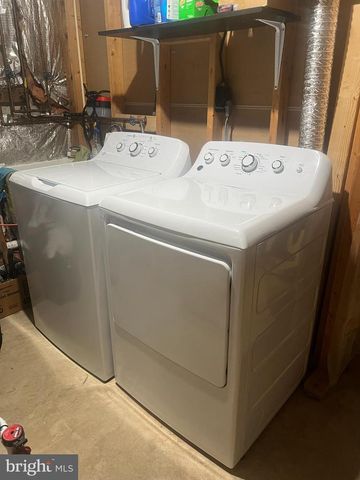 3055 SHEPPERTON TER, Silver Spring, MD 20904