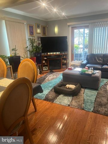 3055 SHEPPERTON TER, Silver Spring, MD 20904