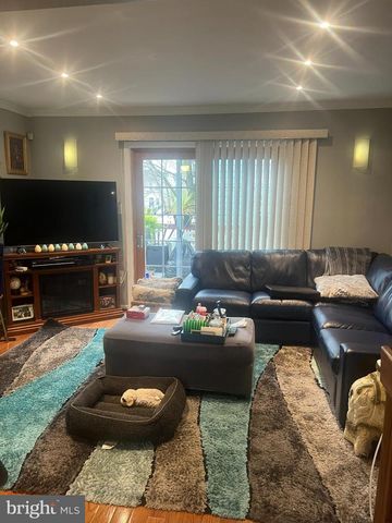 3055 SHEPPERTON TER, Silver Spring, MD 20904