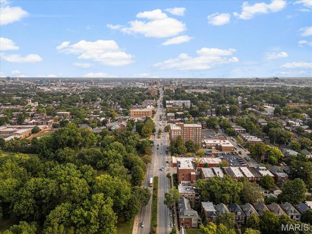 3559 Halliday Ave 301, St Louis, MO 63118