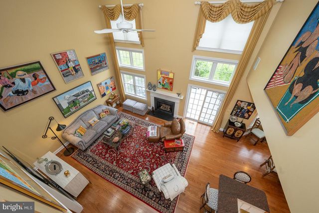1109 RIVERVIEW LN, West Conshohocken, PA 19428
