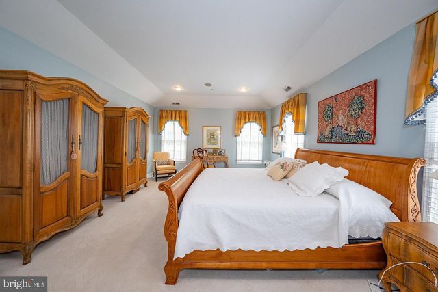 1109 RIVERVIEW LN, West Conshohocken, PA 19428